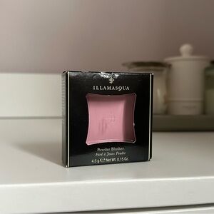 Illamasqua Powder Blusher in shade Katie